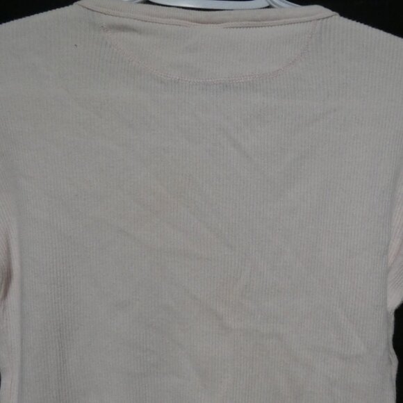GAP | medium | Light Pink | Ribbed Long Sleeve Crew Neck Shirt - Picture 10 of 16